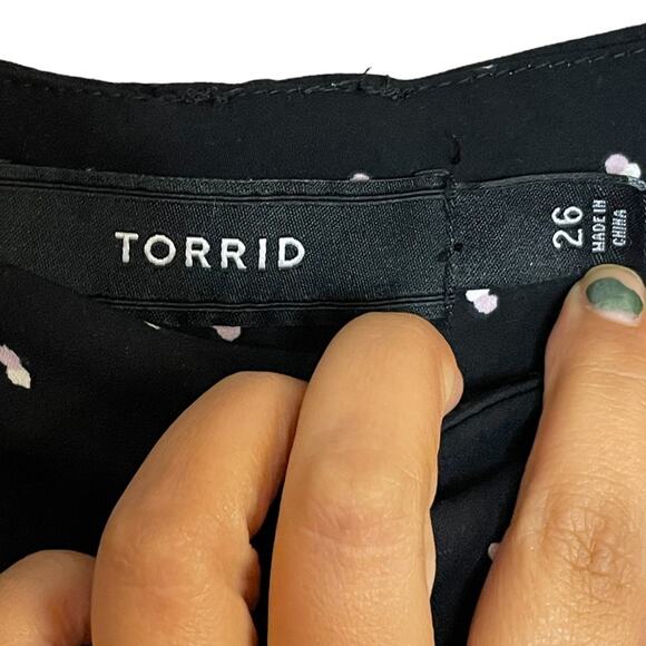 Torrid Polka Dot Black Wide Leg Office Dress Slacks Pants Plus Size 26 - Picture 9 of 10